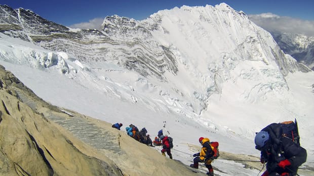 mount-everest-extreme-exposure-lead.jpg